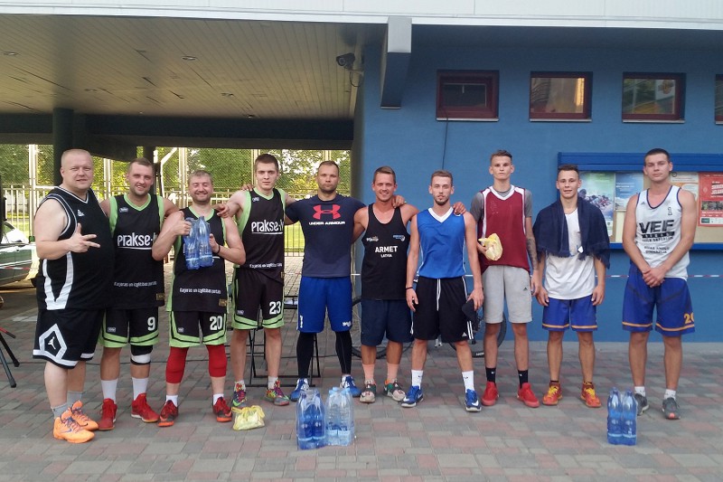 Jelgavas pilsētas 3x3 basketbola atklātā čempionāta otrajā posmā uzvar 