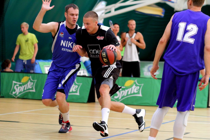 Latvijas 3x3 basketbolisti neiekļūst 