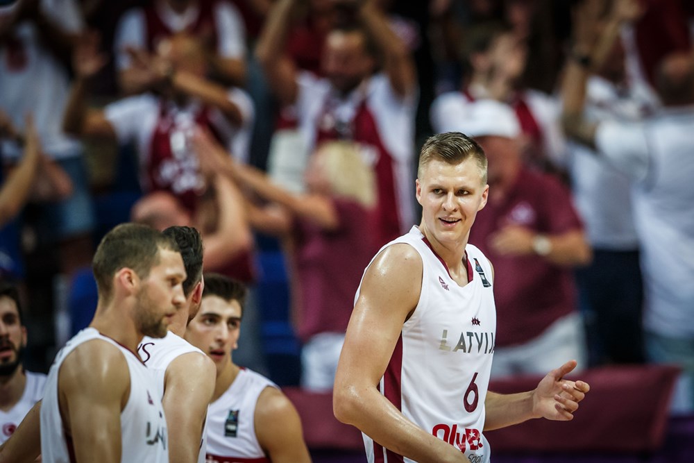 EuroBasket2017: svētdien 12:30 ar Melnkalni par vietu Eiropas Top’8