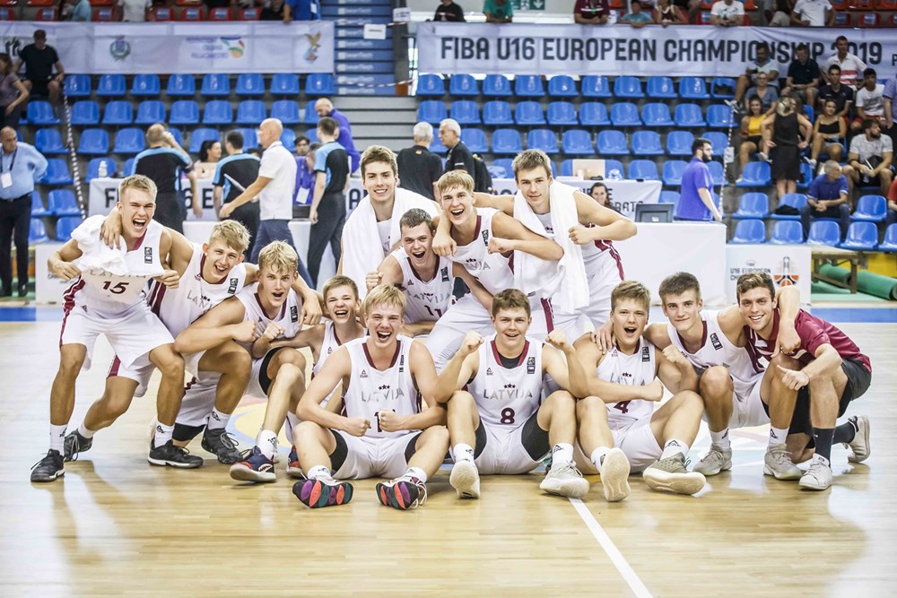 U16 puiši: pārliecinoša uzvara pār Vāciju, nosargāta vieta A divīzijā