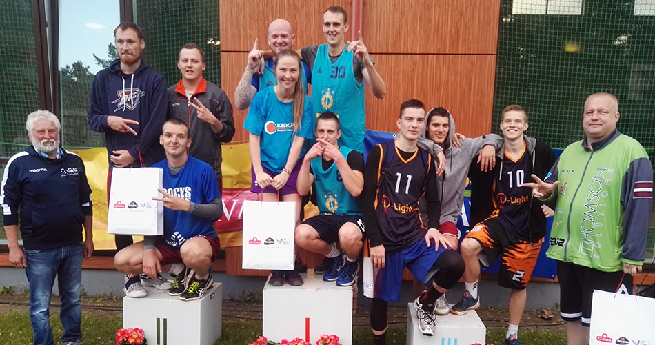 Eiropas kausa ieguvējs Miezis spēlē, uzvar, apbalvo 3x3 basketbolā Baložos