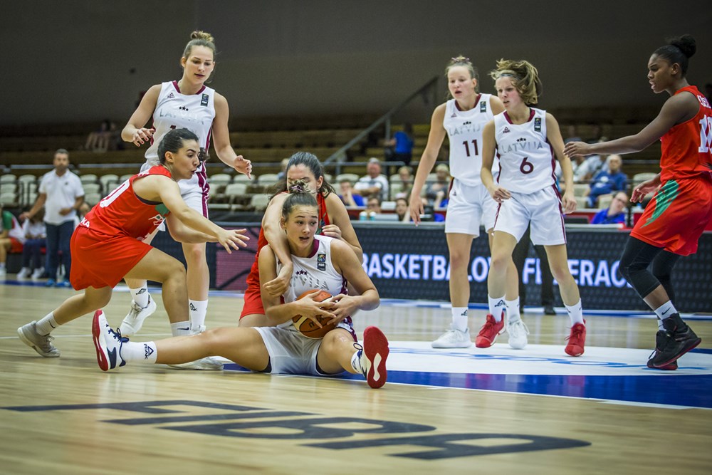 U20 sievietes: pagarinājumā zaudējums Portugālei