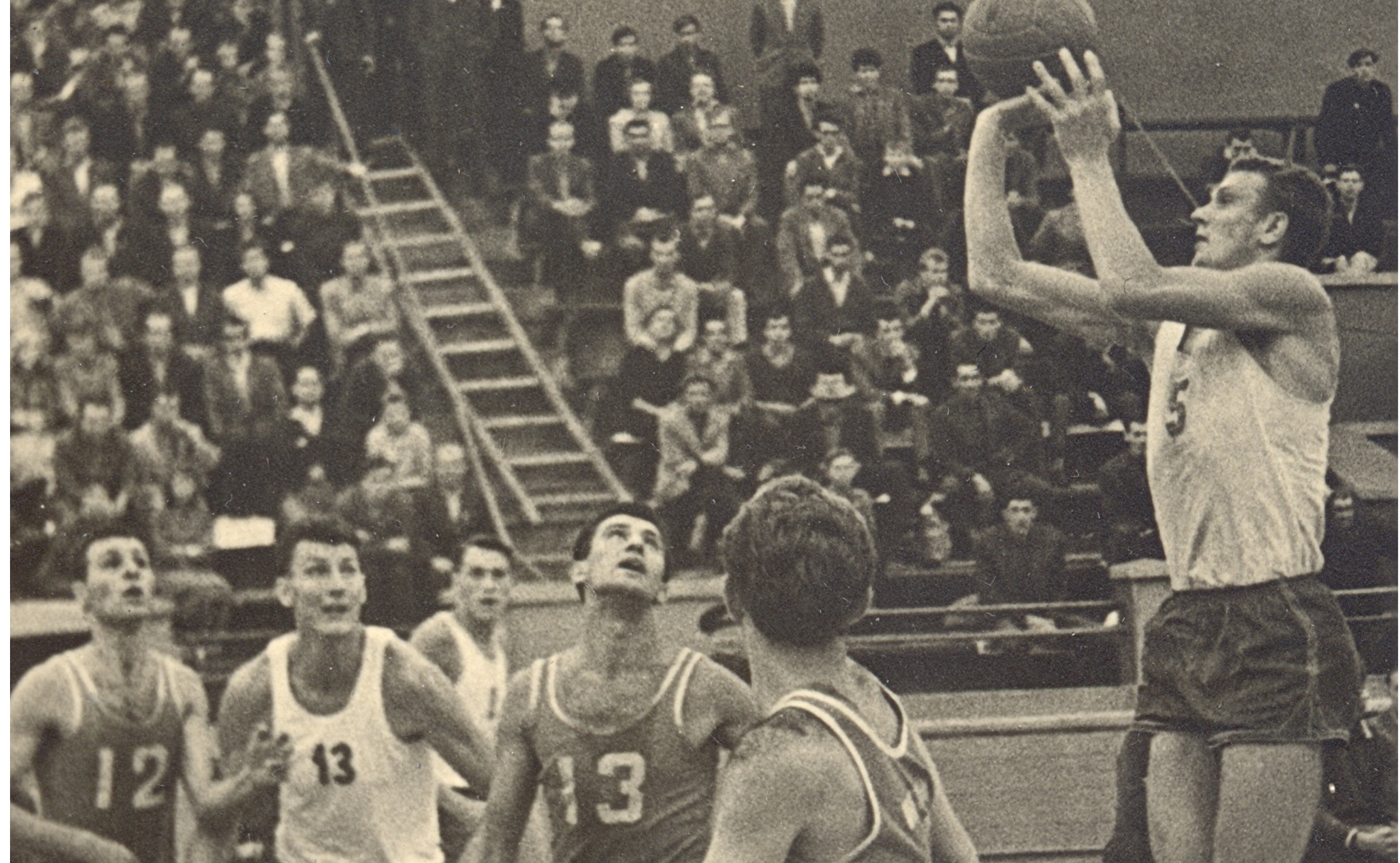 Latvijas basketbola leģendai Oļģertam Jurgensonam – 80!