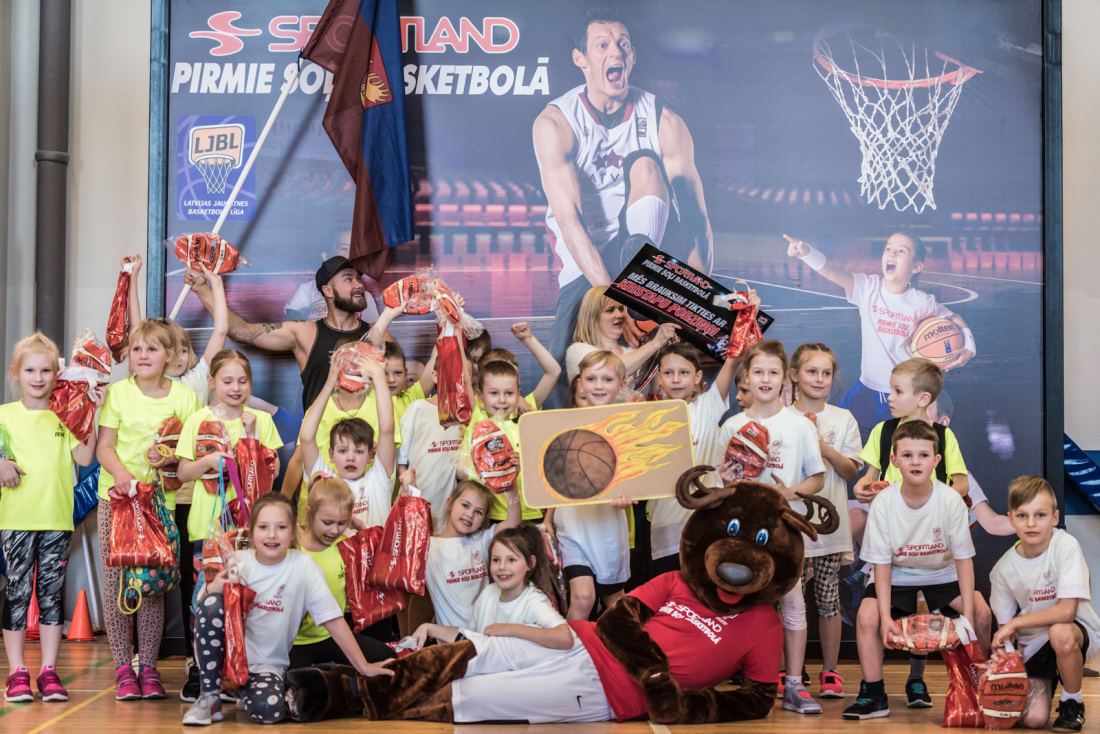 Konkurss pirmklasniekiem “Sportland pirmie soļi basketbolā”