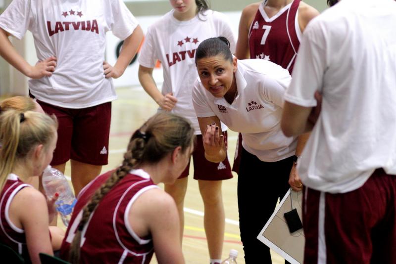 Ilze Ose-Hlebovicka: ““Talantu akadēmijai” meklēsim meitenes ar basketbola dzirksteli acīs”