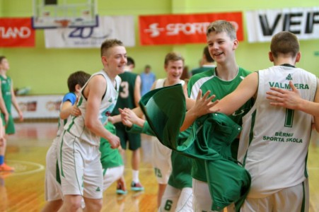 VEF LJBL finālturnīri: sākas cīņa par medaļām Sportland U15 un Persil U12 grupās