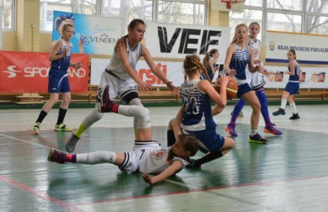 VEF LJBL finālturnīri: Sportland U15 un Persil U12 grupās noskaidroti pirmie pusfinālisti