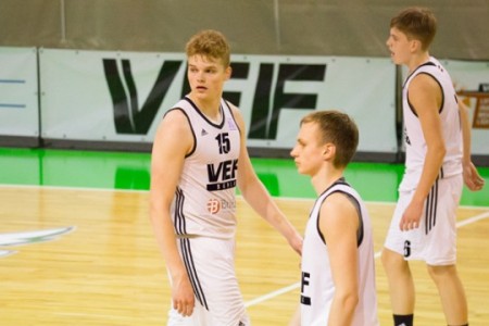 Foto: Valmierā U16 grupā puišiem triumfē Valmiera/ORDO