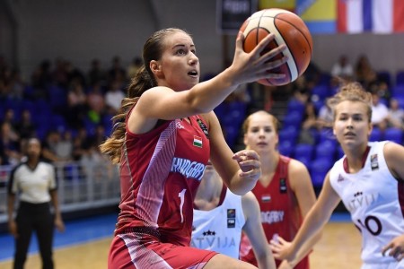 U18 meitenes: neveiksme pret mājiniecēm