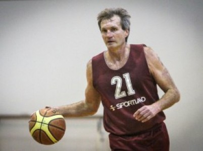 Maksibasketbola trešajā nedēļā Feldmanis sasniedz jaunu rekordu