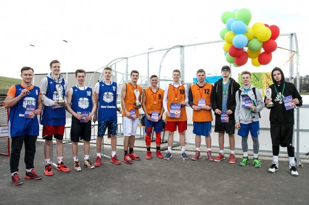 3x3 basketbols: Vasaras sezonu atklāj Rīgas skolēnu 56 komandas