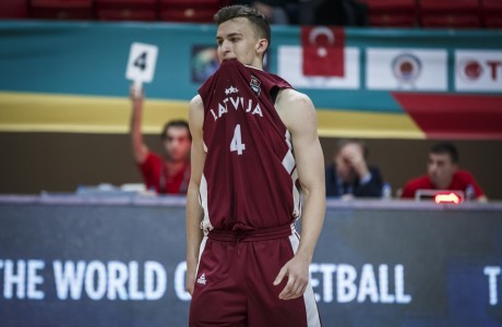 U20 vīrieši: “pierakstās” Strautiņš, Zoriks, Blumbergs un Koltons