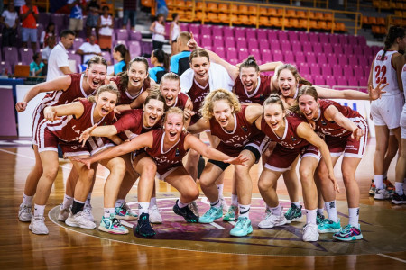 U18 juniores: Zviedrija sagrauta, turpinājumā par 9./12.vietu