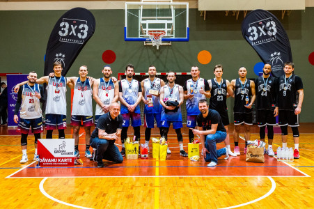 Ropažu novada 3x3 basketbola fināla trillerī 