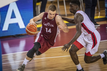 U19 Pasaules kauss: pret Kanādu mīnus 2, trešdien plkst.13:15 ar ASV