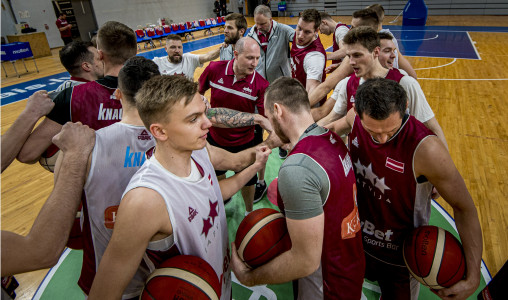 Vīriešu valstsvienība: piektdien 19:30 “Arēnā” sākas EuroBasket2021 ; nosaukts  sastāvs spēlei ar Bosniju