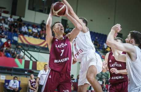 U19 PK: pret Serbiju labai spēlei neveiksmīga galotne