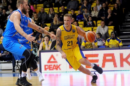 Čempionu līga: BK “Ventspils” sāpīgs zaudējums Itālijas komandai