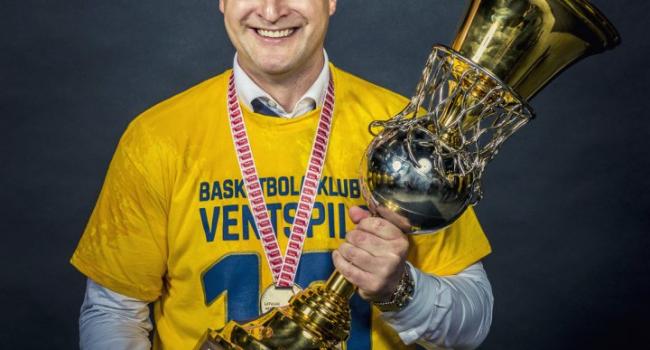 Fotosesija ar OlyBetLBL čempioniem - BK Ventspils