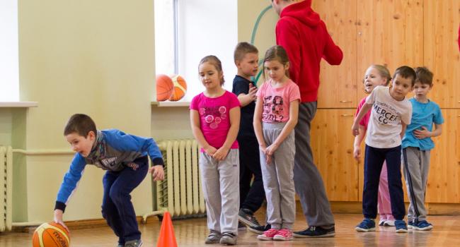 Foto: BK Jēkabpils organizē Basketbols aicina Jēkabpils pamatskolā